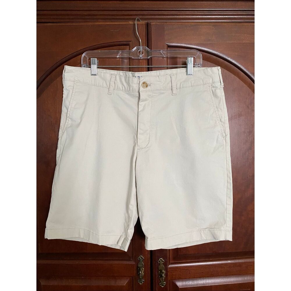 Izod men’s chino shorts size 34